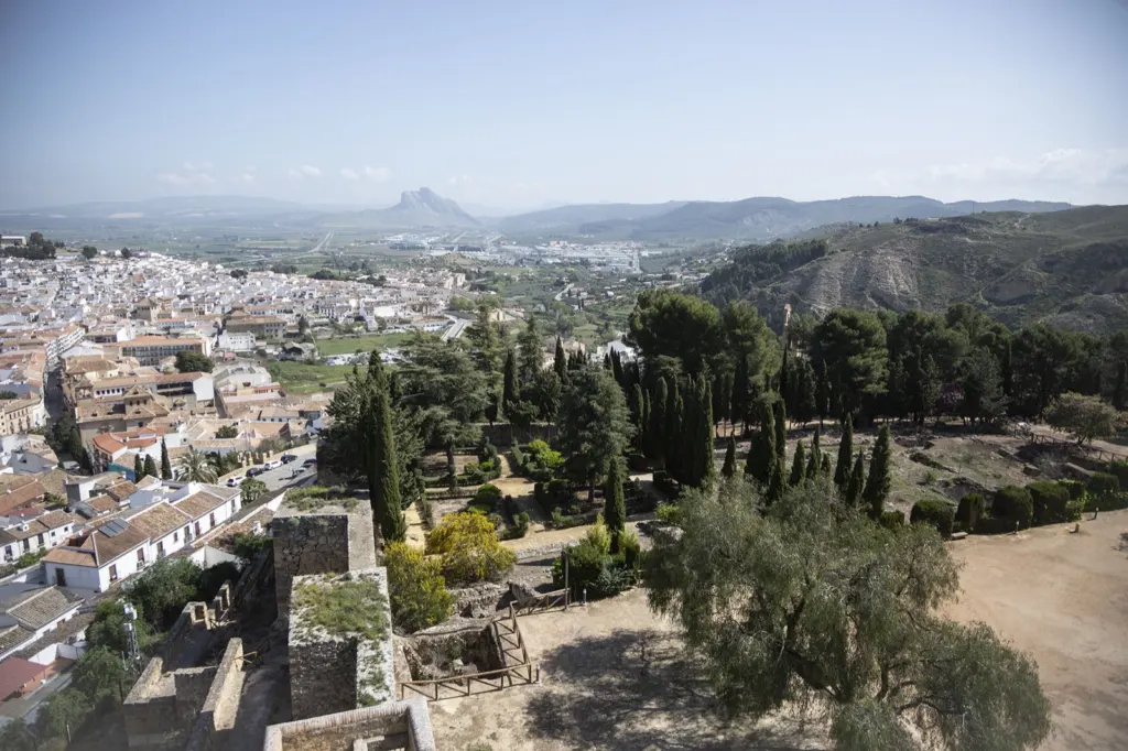 Antequera — documentary and travel photograph in Andalucía, Spain, frame 18 of 21.