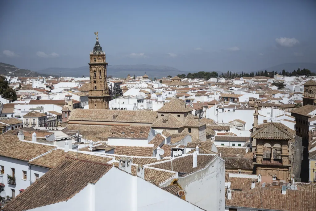 Antequera — documentary and travel photograph in Andalucía, Spain, frame 19 of 21.