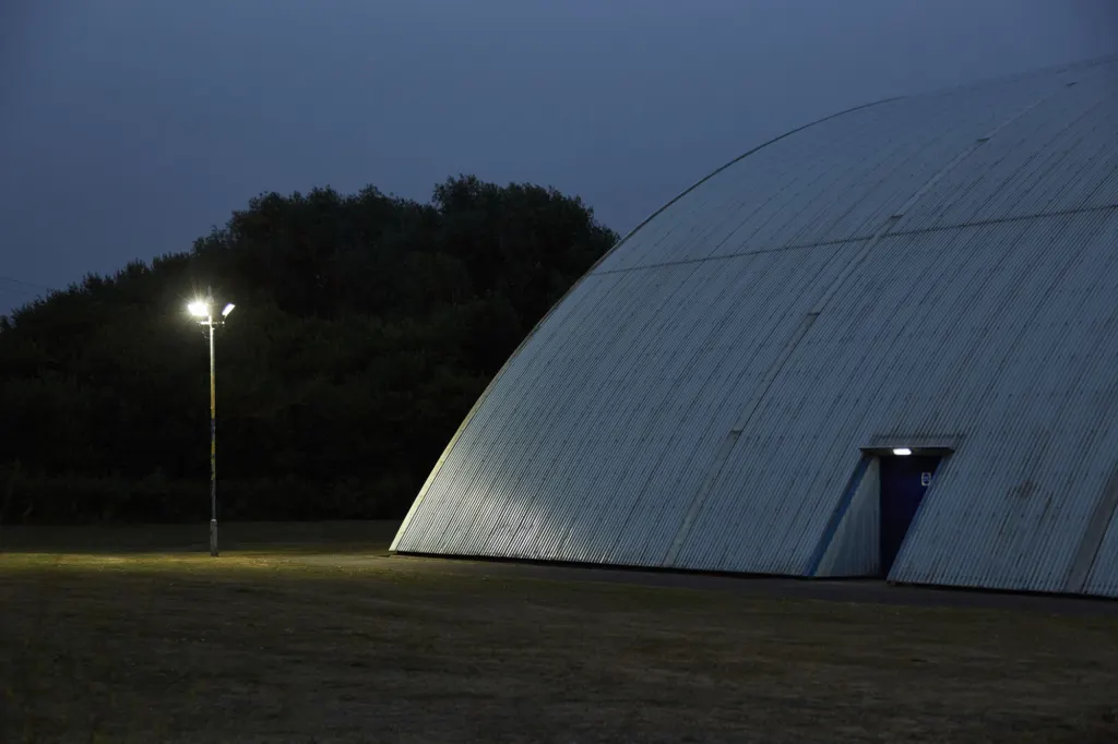 Clapton — documentary and landscape photograph in East London, UK, frame 5 of 18.