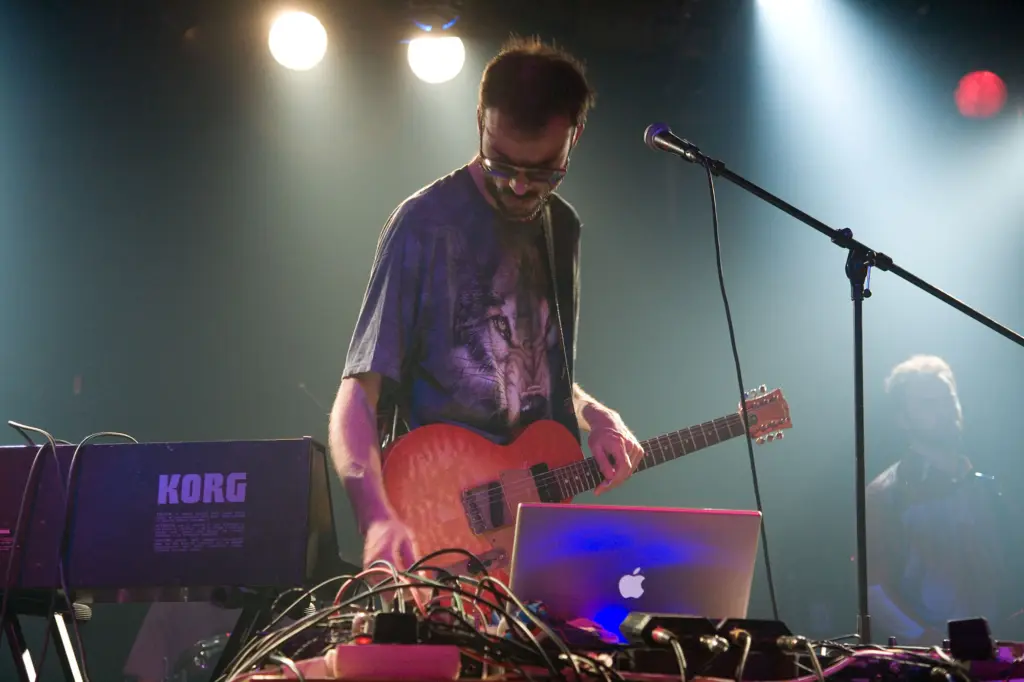 Live experimental performance at Club Transmediale