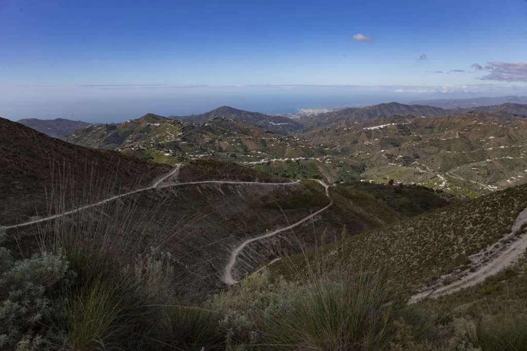 Cómpeta — landscape and travel photograph in Málaga, Andalucía, Spain, frame 16 of 17.