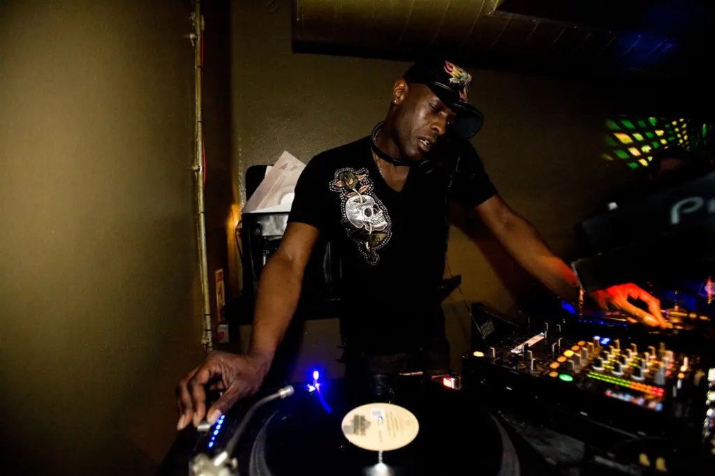 DJ Marky performing at The End