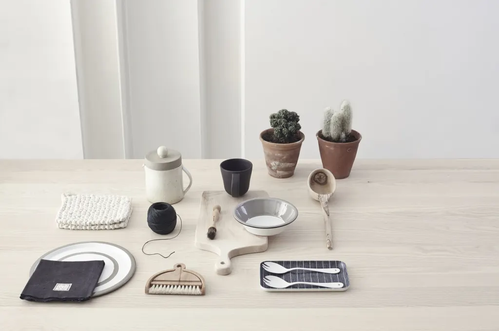 Folklore — commercial and product photograph in London, UK, frame 4 of 106.