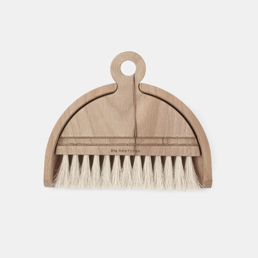 Folklore — commercial and product photograph in London, UK, frame 103 of 106.