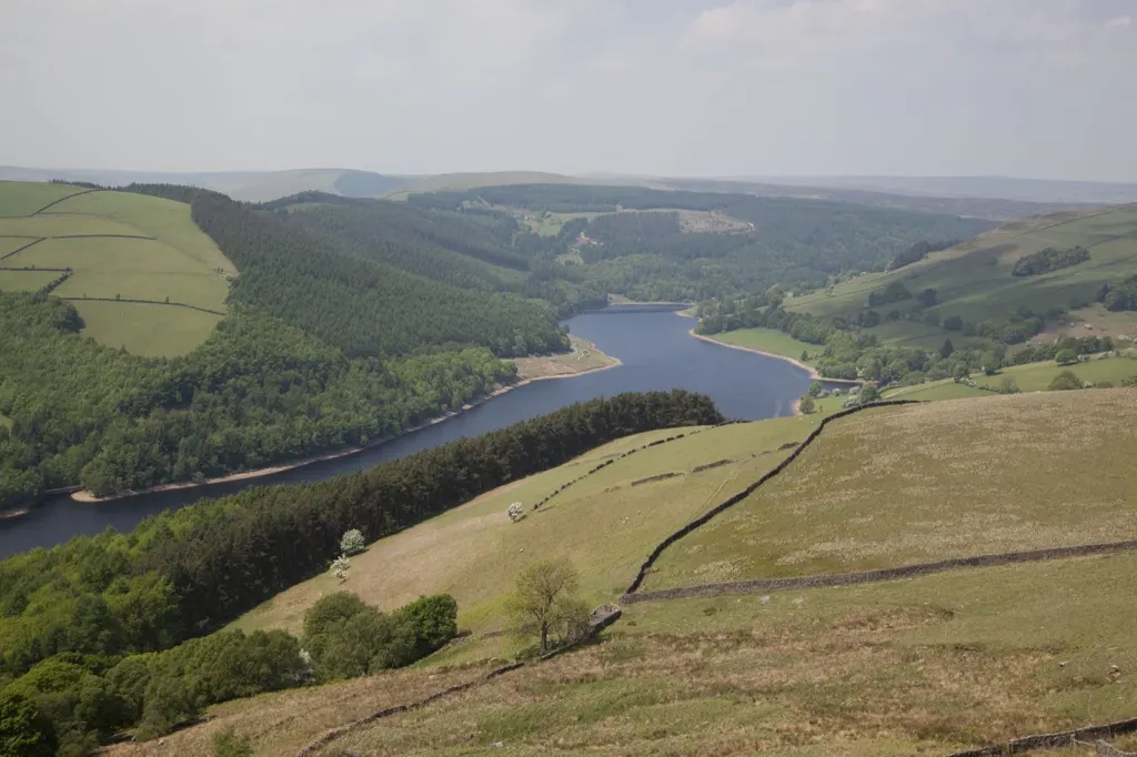 The Peak District — documentary and travel photograph in Derbyshire, UK, frame 18 of 25.