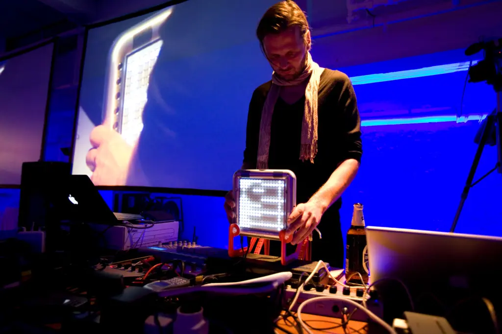 Robert Lippok performing at the Yamaha TENORI-ON launch