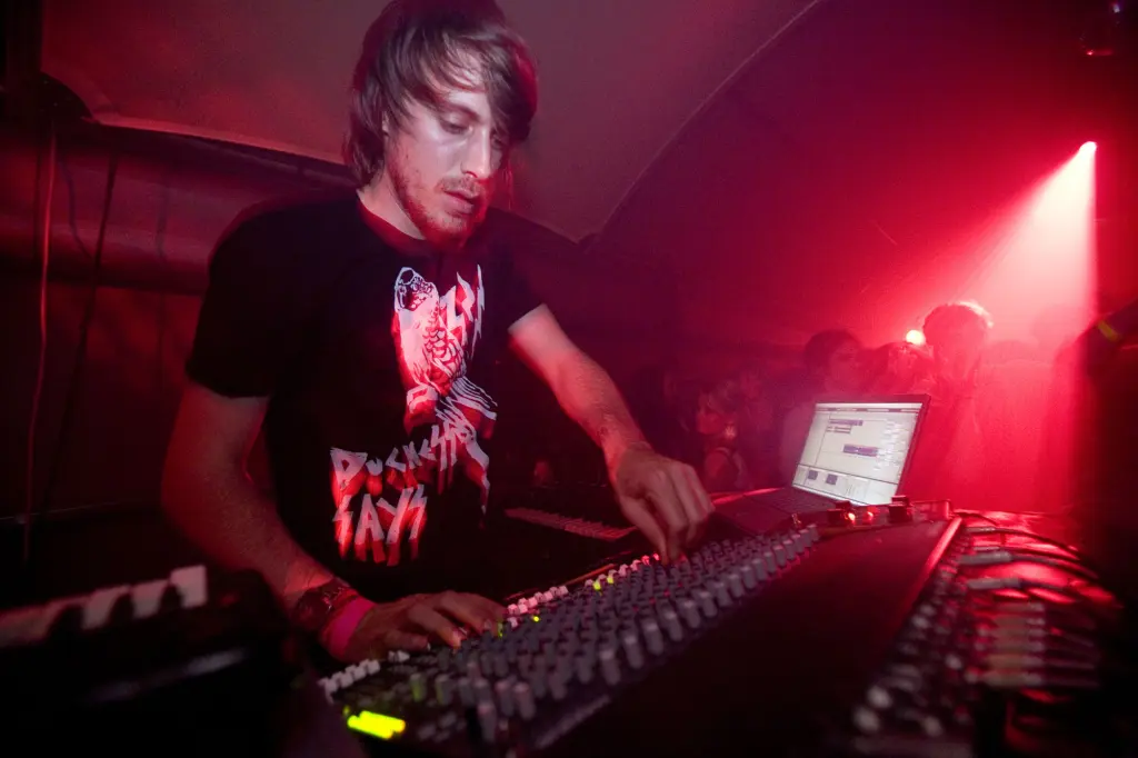 Yuksek performing live at Bugged Out