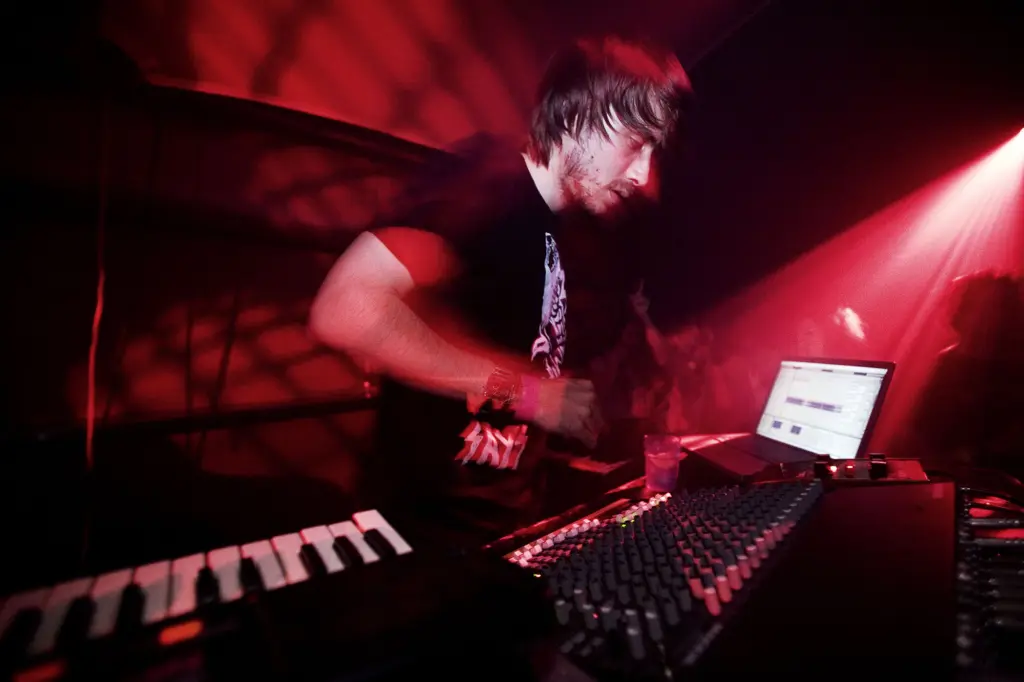 Yuksek performing live at Bugged Out