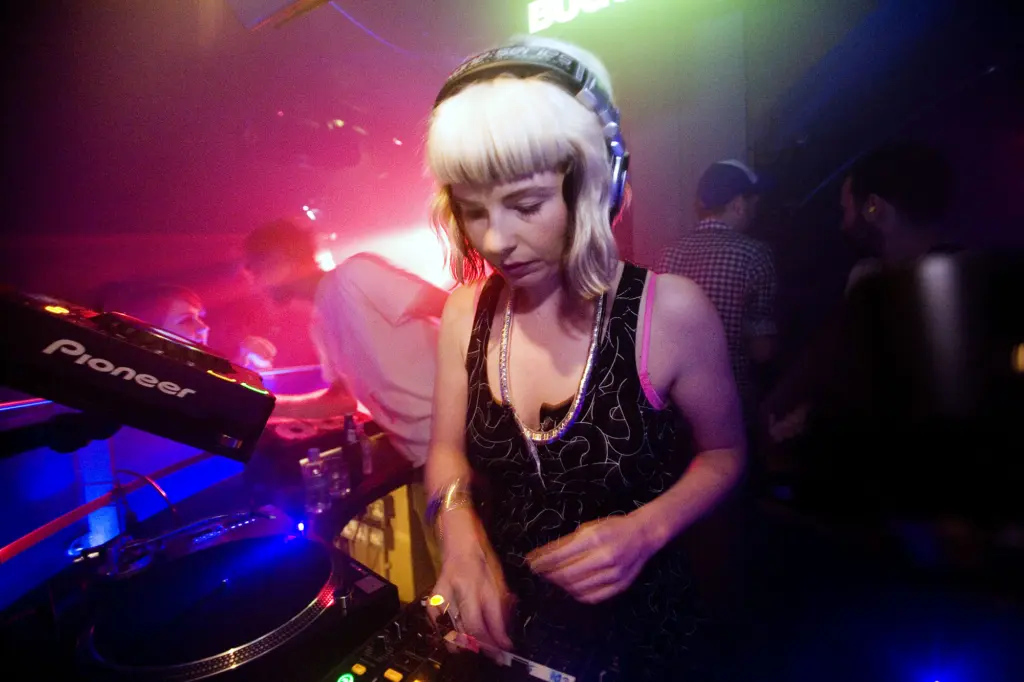 JoJo de Freq DJing at Bugged Out