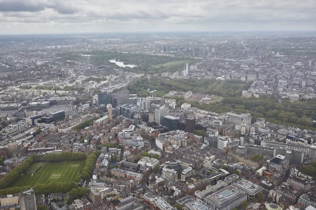 Aerial London — commercial and documentary photograph in London, UK, frame 3 of 13.