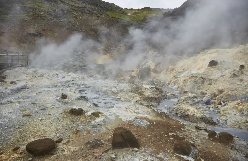Iceland — documentary and travel photograph in Iceland, frame 63 of 68.