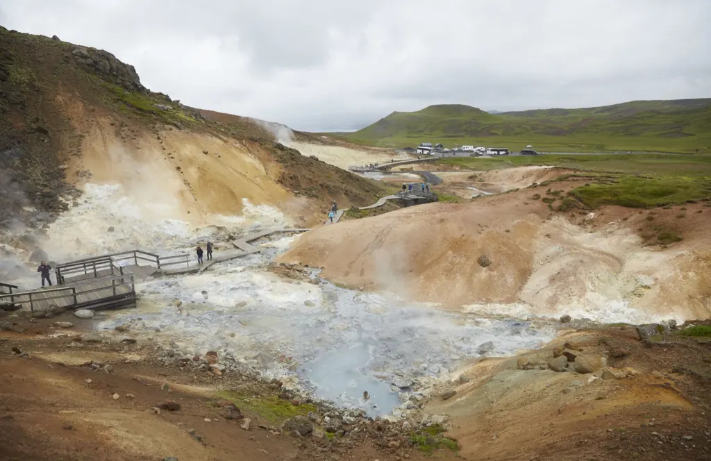 Iceland — documentary and travel photograph in Iceland, frame 65 of 68.