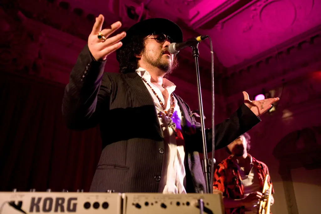Soil & “Pimp” Sessions performing at Bush Hall